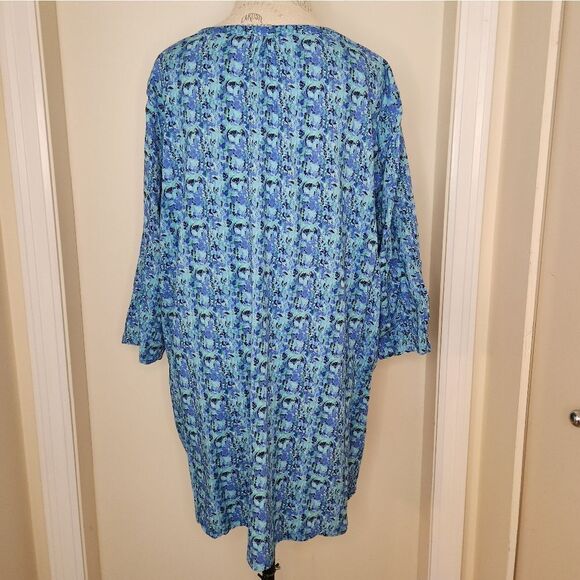 Blue Sky Abstract Linen Blouse Top - Picture 4 of 10